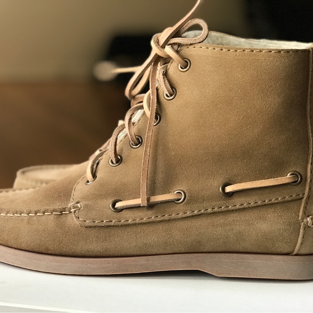 NWT!!! A.P.C. APC Moccasin style laceup suede sherpa ankle boots